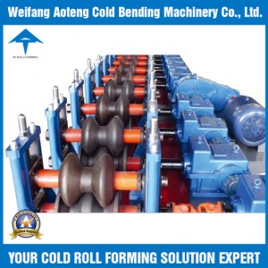 Expressway guardrail roll forming machine